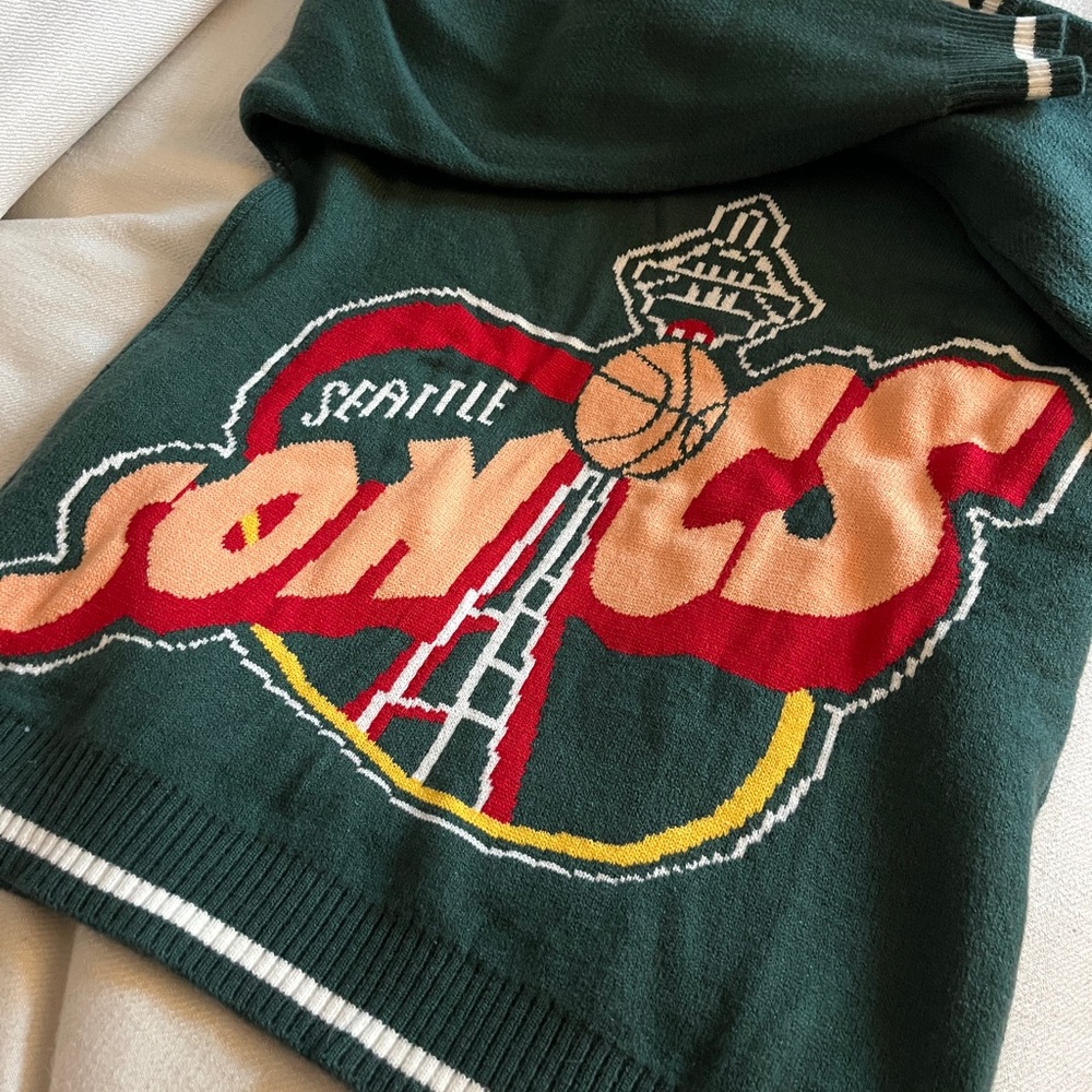 NEW Adam Freak Seattle Sonics NBA Sweater